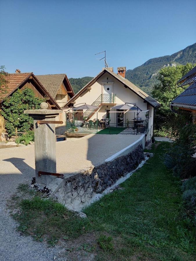 Holiday Home Alojzija เบลด ภายนอก รูปภาพ